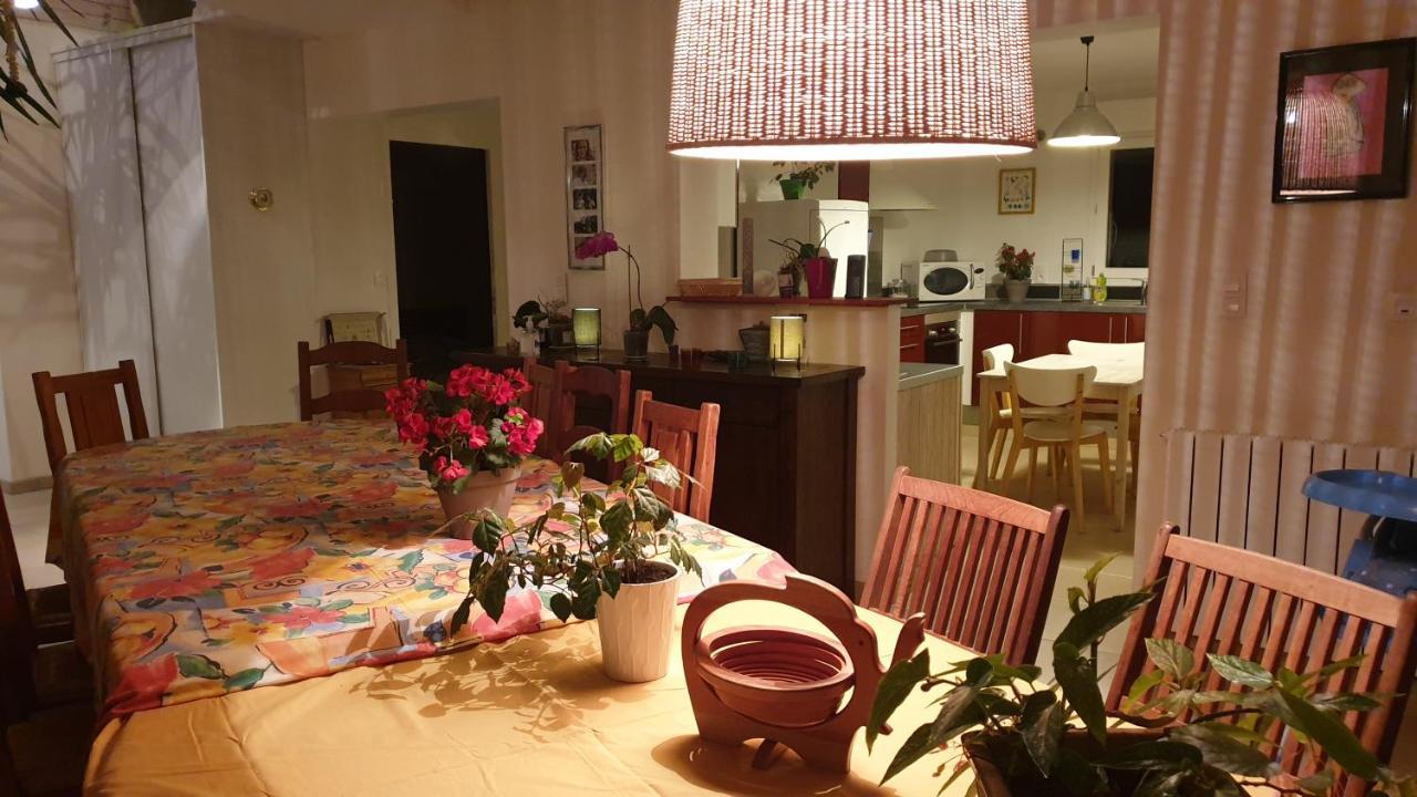 Grande Maison Avec Spa Proche De Caen Et De La Mer Brouay 외부 사진
