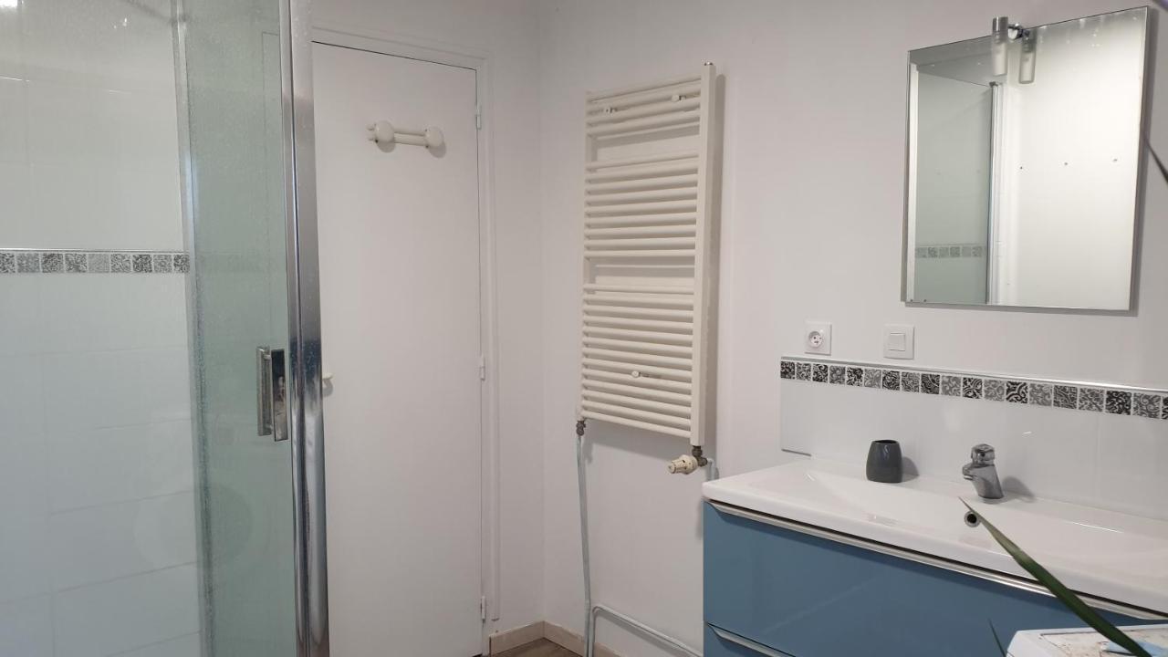 Grande Maison Avec Spa Proche De Caen Et De La Mer Brouay 외부 사진
